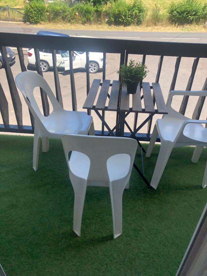 Renove Prive Proche De Toutes Commodites Et Loisirs, Place Parking Inclus * La Bourboule