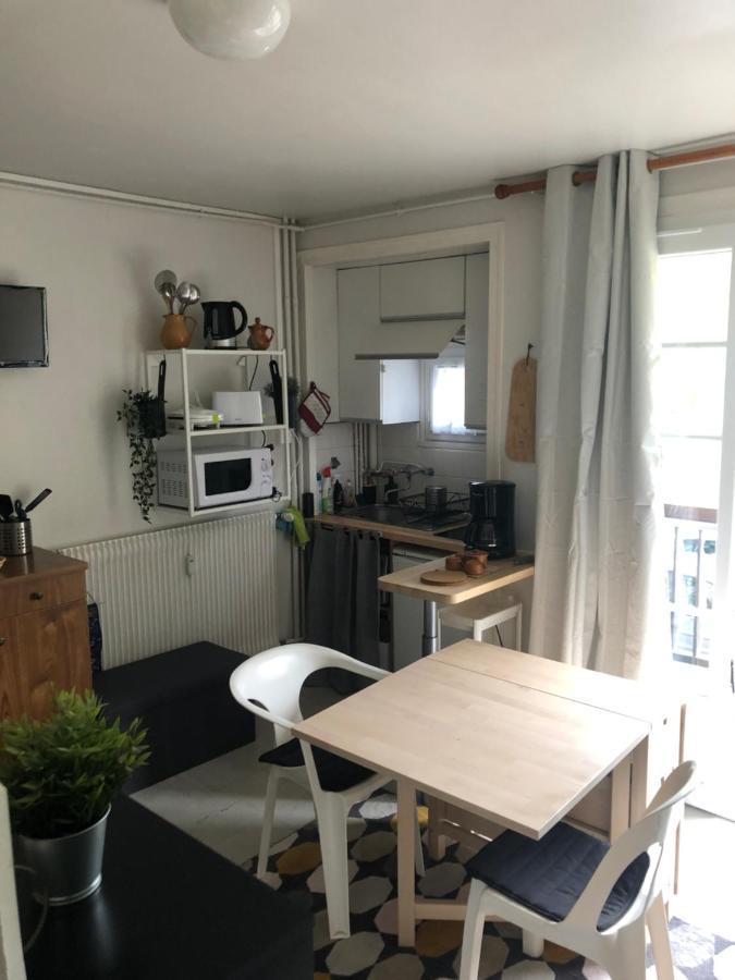 Renove Prive Proche De Toutes Commodites Et Loisirs, Place Parking Inclus Apartment *